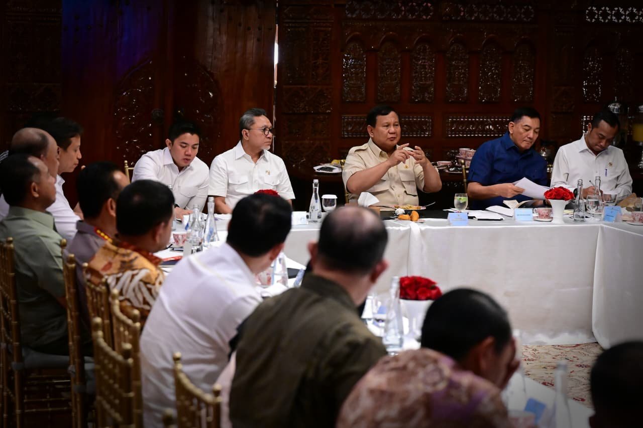 Prabowo-Rapat-MBG-1